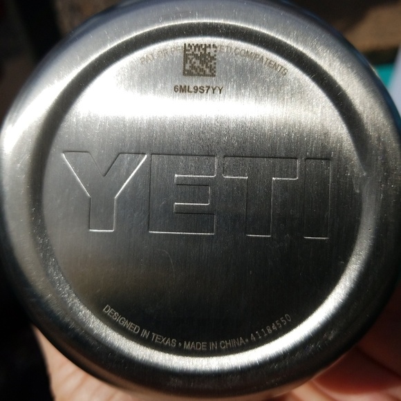 Yeti Other Yeti Coors Light Crimson Tide Colster Can Cooler Poshmark